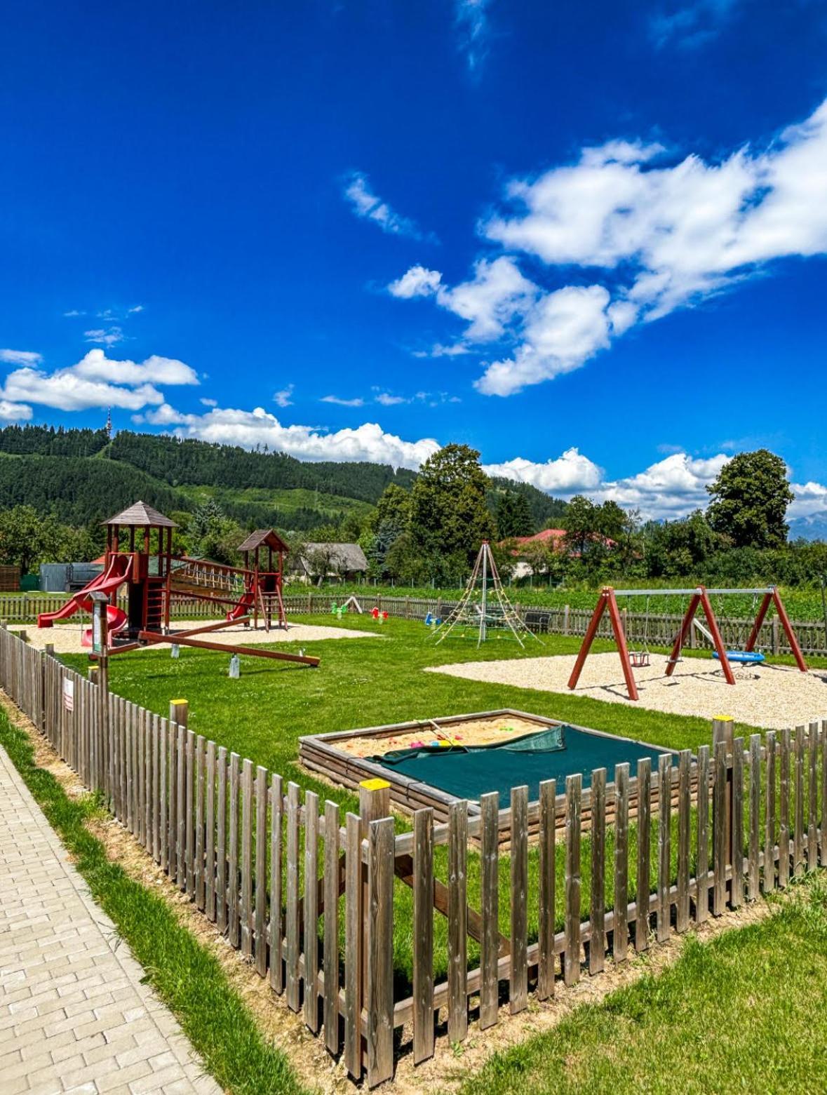 Rezort Zvernica Vlachy - Family & Fun Exterior foto